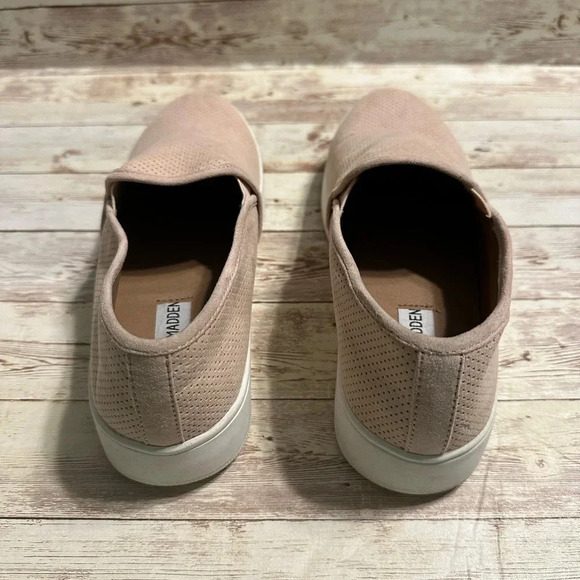 Steve Madden Gracy Slip On Sneaker Womens Size 7.5 Blush Pink - Picture 2 of 11